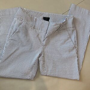 Women’s cropped chino